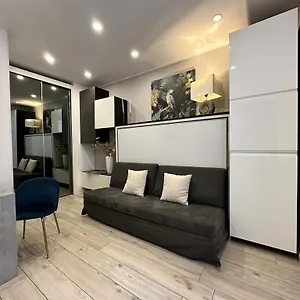 lovely-and-cosy-white-apartment.it-lombardy.com/